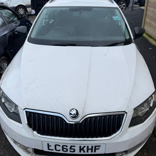 Skoda octavia estate mk3 - estate,