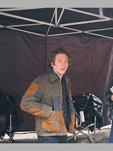 Jeremyallen the bear - bear, season