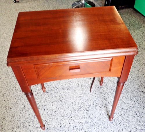 Original vintage singer 56 - vintage,