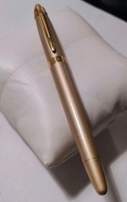 Waterman Ici Et La Fountain Pen Medium Gold Nib  Champagne Black 
