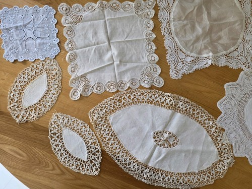 Collection crochet doilies - of,