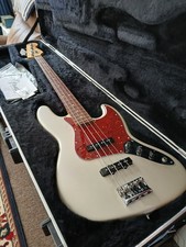 Fender American Standard Jazz Bass 2011