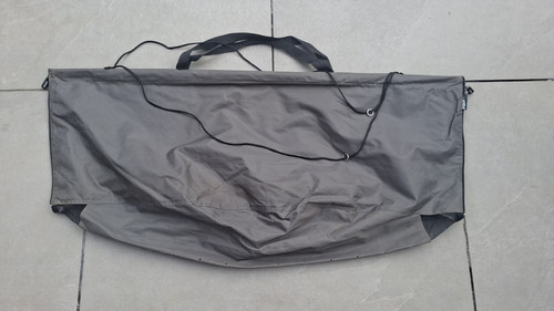 Fox carp fishing weigh - weigh, sling