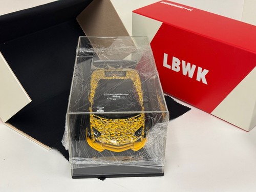 P lamborghini aventador - 1/18,