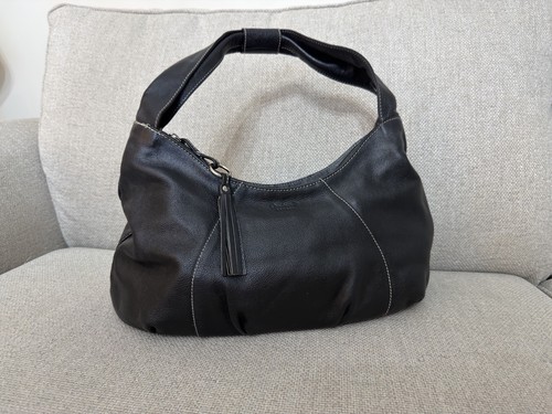 Gorgeous black osprey leather - black,