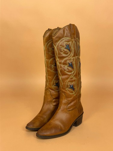 Vintage tan leather knee high - vintage,