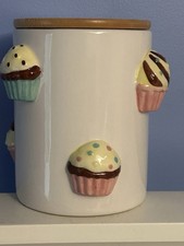 New Pink / Blue 3d Cupcake Ceramic Kitchen Bakery Cookie Jar W/  Wood Lid