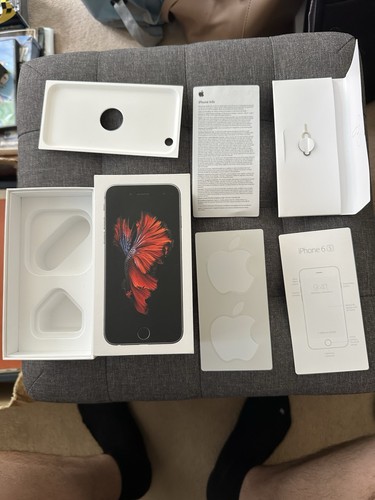 Empty iphone box 32gb - empty,