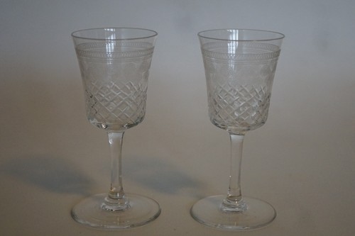 Pair antique mid - antique, to