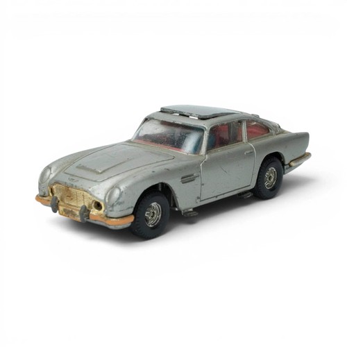 Corgi toys 271 james bond - toys,