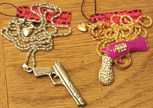 Set gun pendant - set,