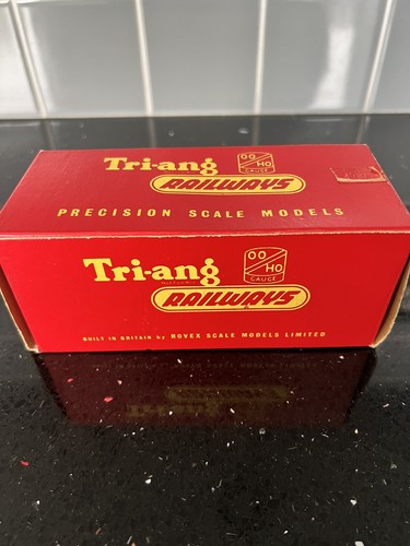 Tri ang railways 152 - tri-ang,