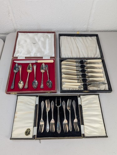 Vintage boxed cutlery - vintage,