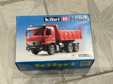 Kibri HO Scale Mercedes-Benz
