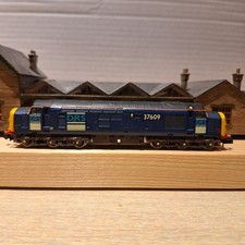 N Gauge Class 37