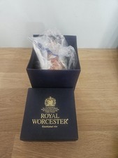Royal worcester queen - worcester,