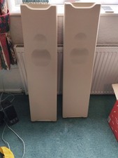 Sequence 400 Flat Panel Wall