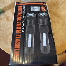 Tactical Zoom Flashlight