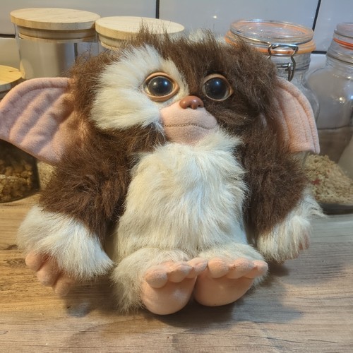 Vintage 1990 applause gizmo - applause,