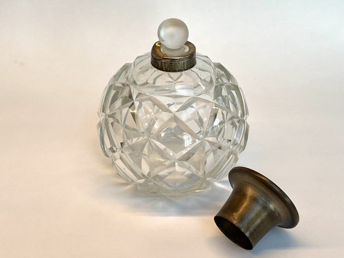 Large vintage crystal glass - large,