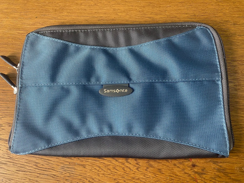Samsonite zip close - zip, travel