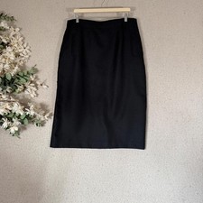 Dee Collection Size 22 Black