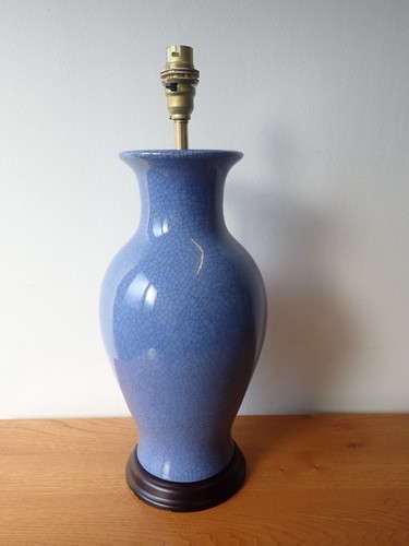Oriental blue crackle glaze