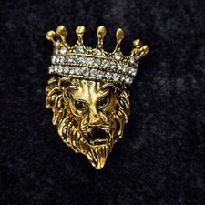 Lion Head With Rhinestone