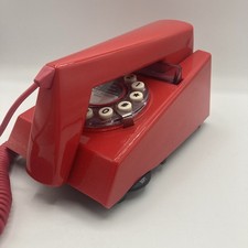 Wild & Wolf Trim Telephone