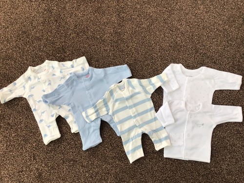 Bundle premature baby boys