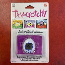 Tamagotchi WHITE VERSION In