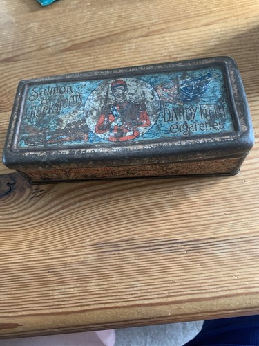 Old cigarette tin - ,