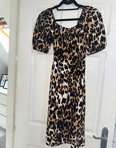 Papaya leopard animal - leopard, print