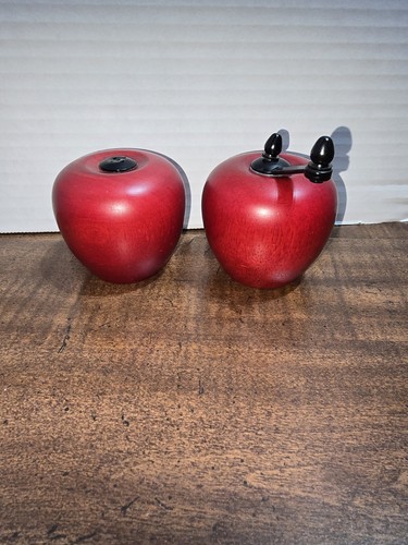 Vintage wooden red - apple, salt