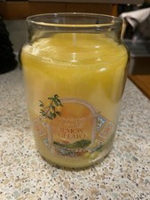 Yankee Candle Scented Candle