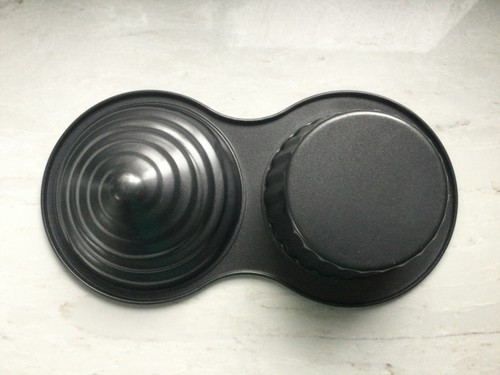 Giant cupcake baking tin - tin, non