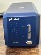 Plustek OpticFilm 8100, 7200 Dpi Slide & Film Scanner with SilverFast SE Plus 8