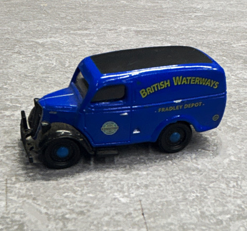 Classix diecast ford thames - classix,