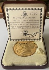 1977 Silver Jubilee Medal By Birmingham Mint 22ct Gold on Solid Sterling Silver.