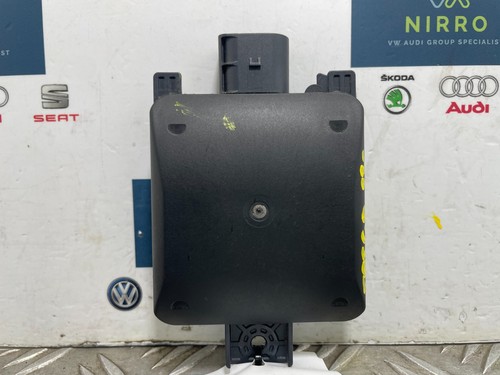 Tiguan passenger side blind - tiguan,