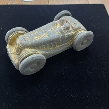 Vintage Diecast toys / Castle