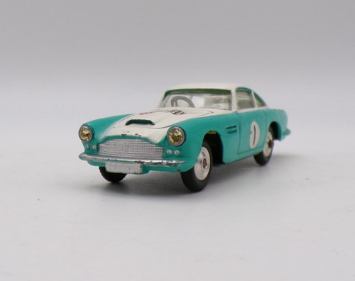 Corgi toys aston martin - corgi,