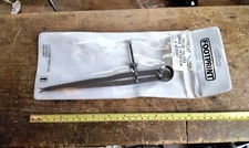 FOOTPRINT No7001R INSIDE CALIPERS