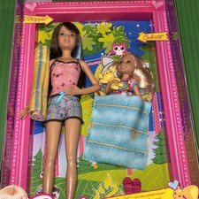 Barbie Sisters Sleep Out   Mattel  New In  Box