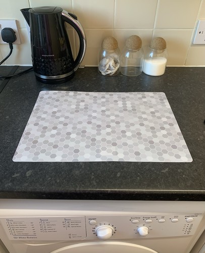 Honeycomb grey large placemat - honeycomb,