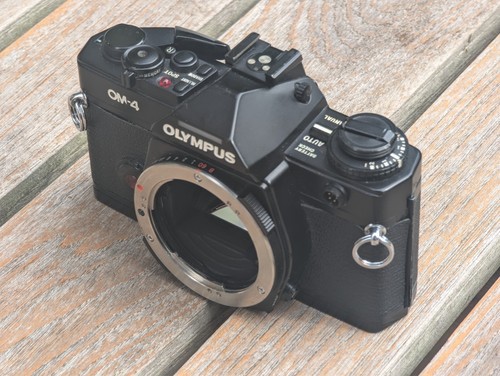 Olympus black 35mm slr - olympus,
