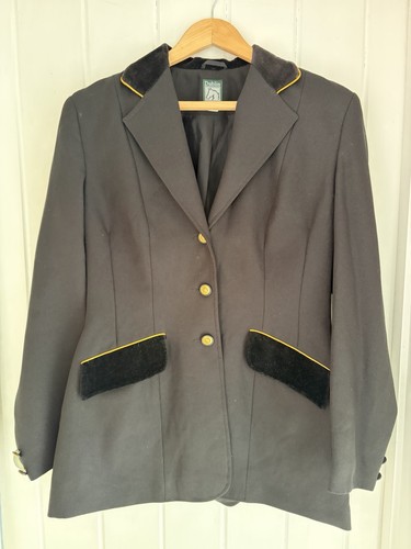 Excellent condition black - excellent,
