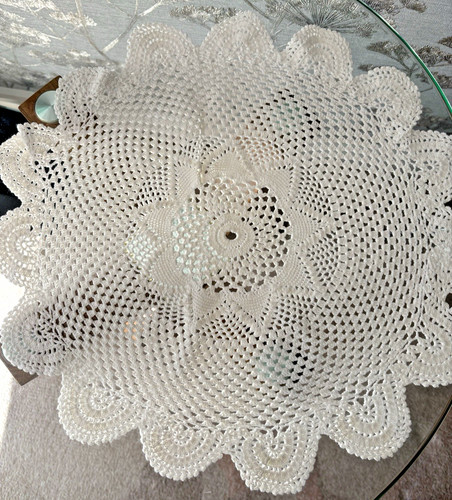 Vintage white cotton hand - vintage,