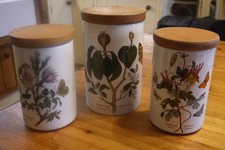 Three Portmeirion Botanic