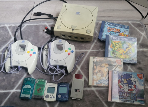 Dreamcast console bundle with